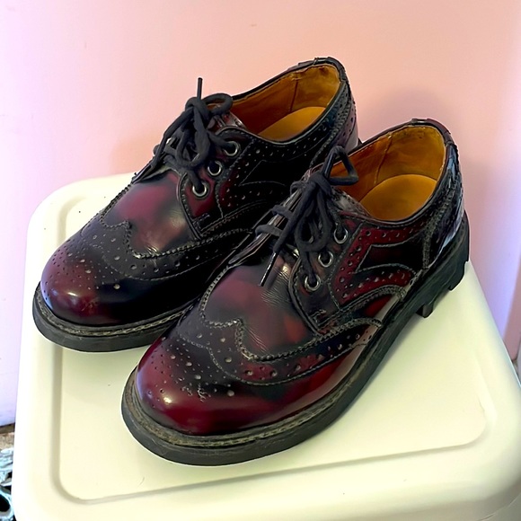 John Fluevog Shoes - John Fluevog Seventh Heaven Angels Wing Tip Oxblood Red Leather 7.5